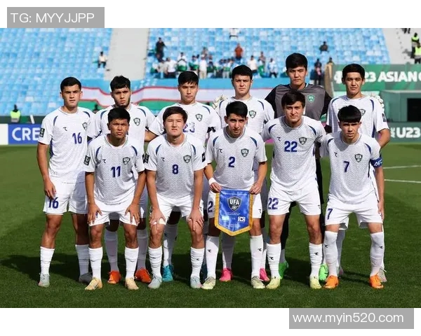 泰国足球队在对阵乌兹别克斯坦的比赛中展现实力成功获胜